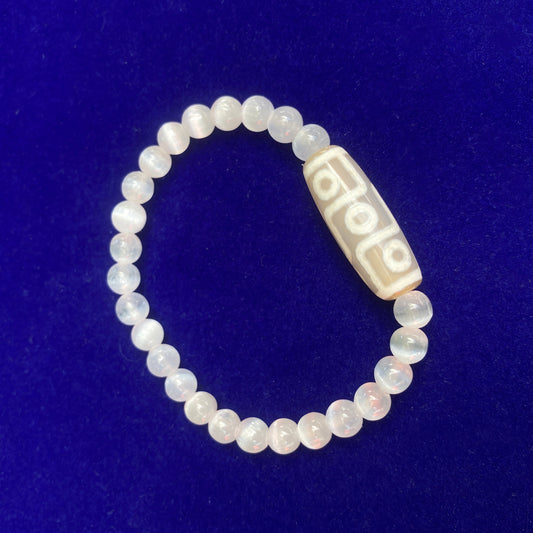 Selenite and Tibetan Agate Gemstone stretch bracelet