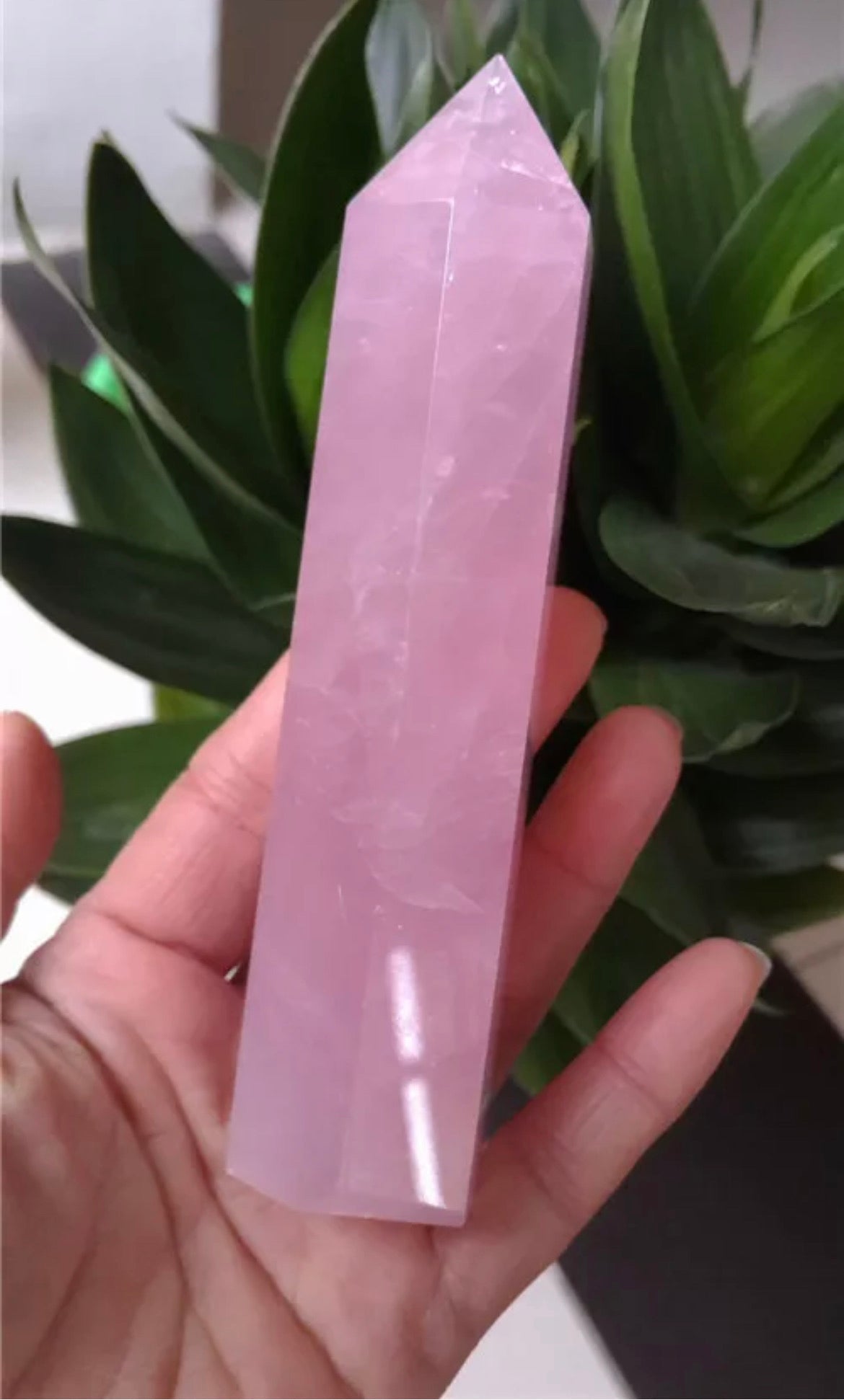 Natural Rose Quartz gemstone tower Point healing Wand