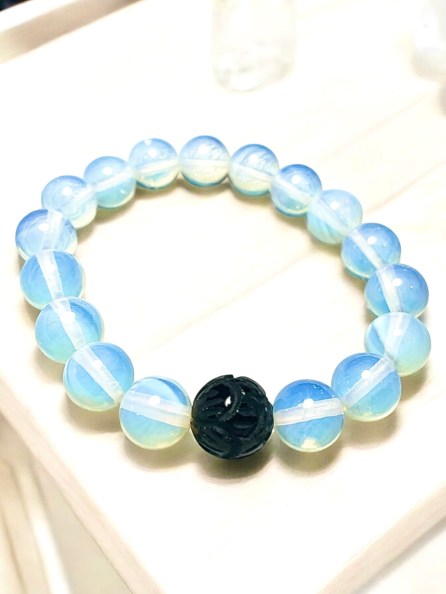 Opalite and Onyx Flower Beaded Bracelet