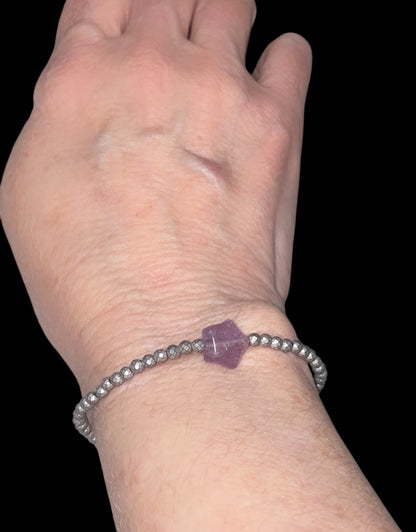 Dainty Amethyst Star and Hematite Bracelet