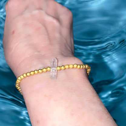 Dainty Gold Hematite and Quartz Beaded Stretch Bracelet