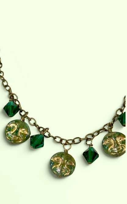 Moony Necklace