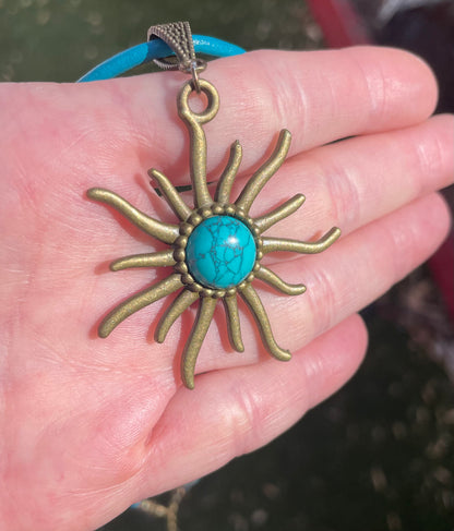 Turquoise gemstone Sun leather  Necklace