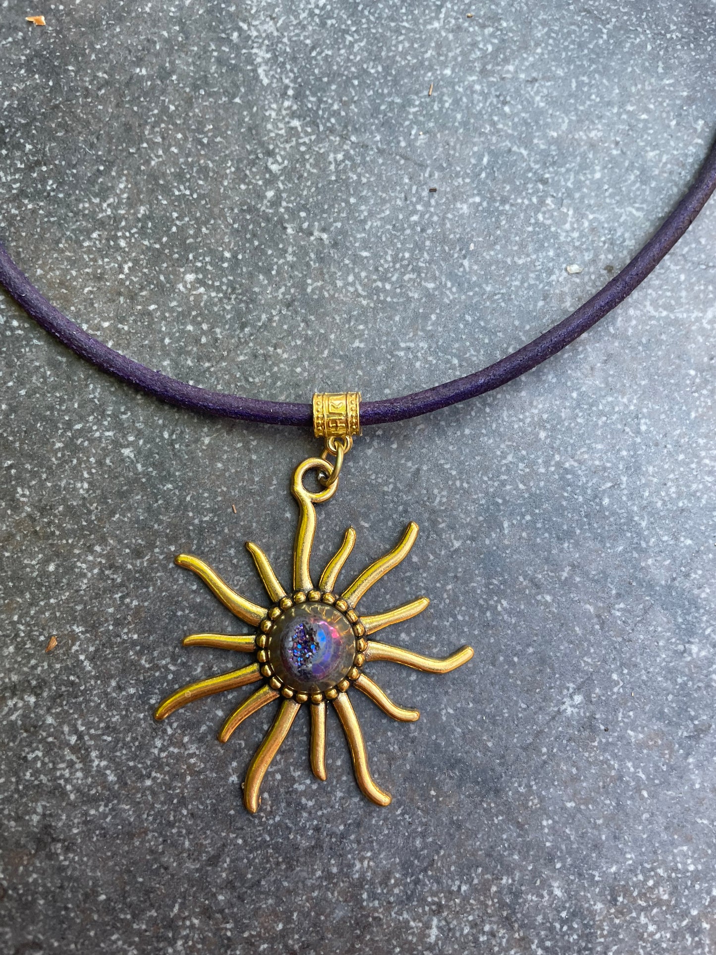 Druzy Agate gemstone Sun leather  Necklace