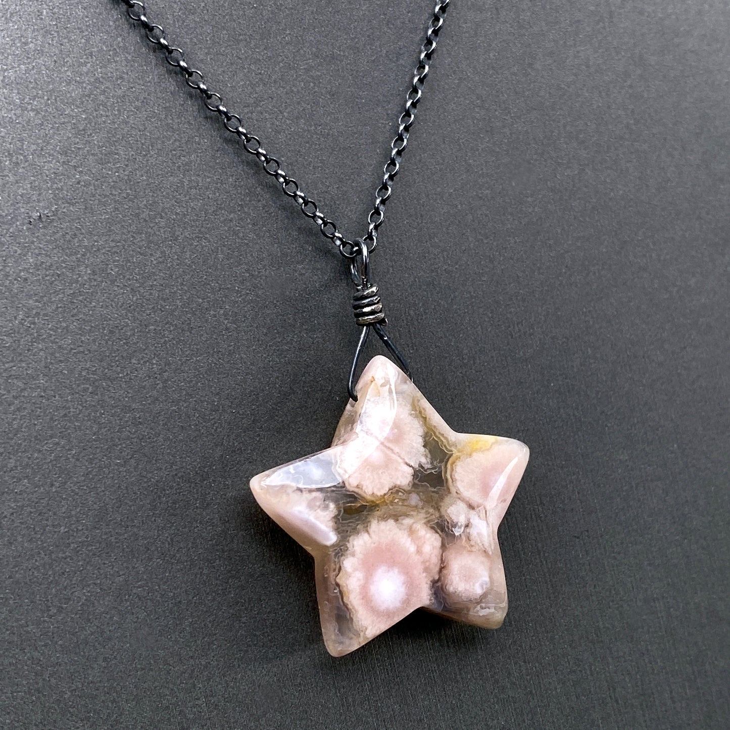 Flower Agate Star pendant Necklace