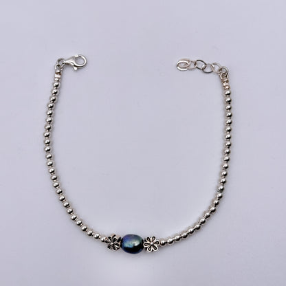 Sterling Silver and pearl bracelet