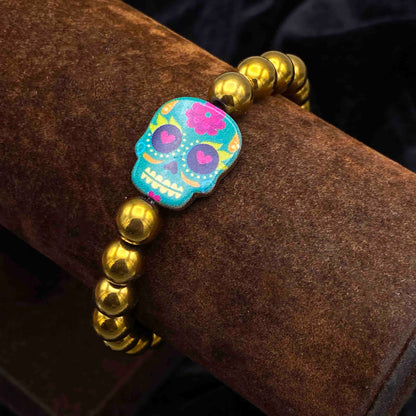 Metal Skull on gemstone beaded bracelet