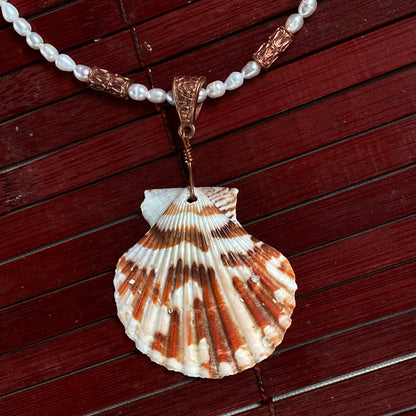 Beaded Pearl Necklace with Shell Pendant