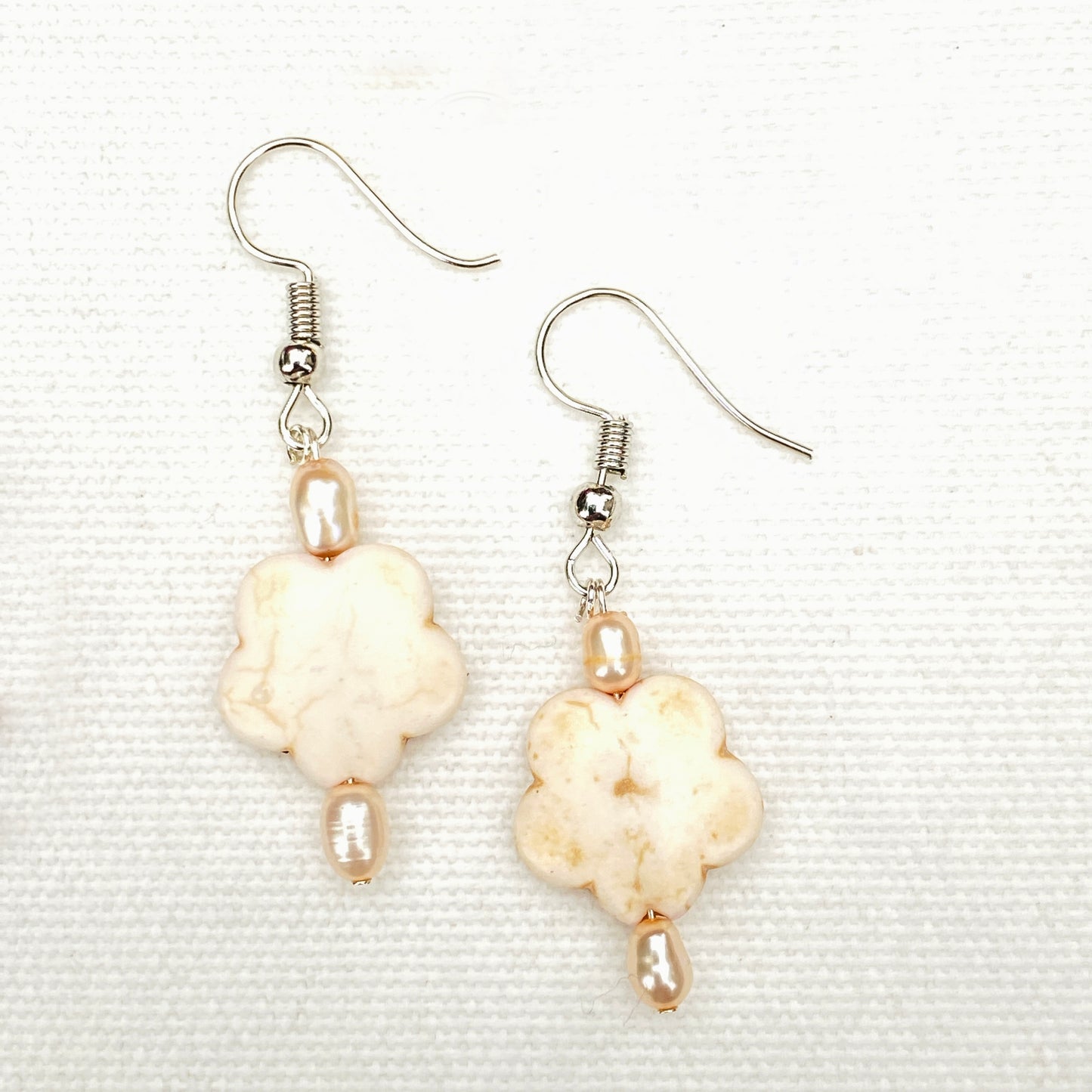 Mini howlite Flower and fresh water pearl drop earrings