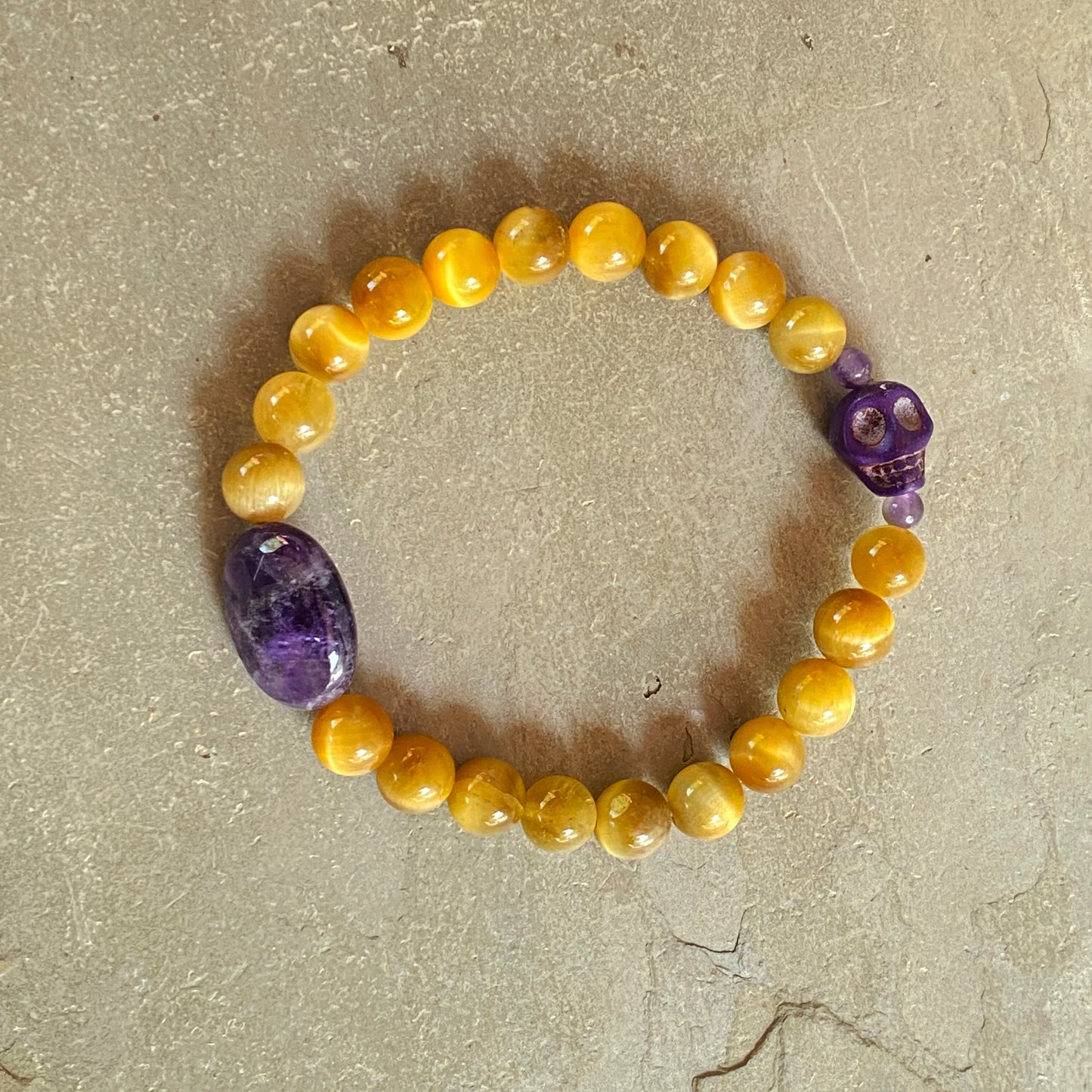Men’s Golden TigerEye Gemstone Bracelet with Amethyst and Purple Skull stretch bracelet
