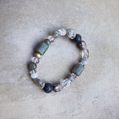 Women’s Clear Quartz, Labradorite and Hematite Buddha Gemstone beaded stretch Bracelet