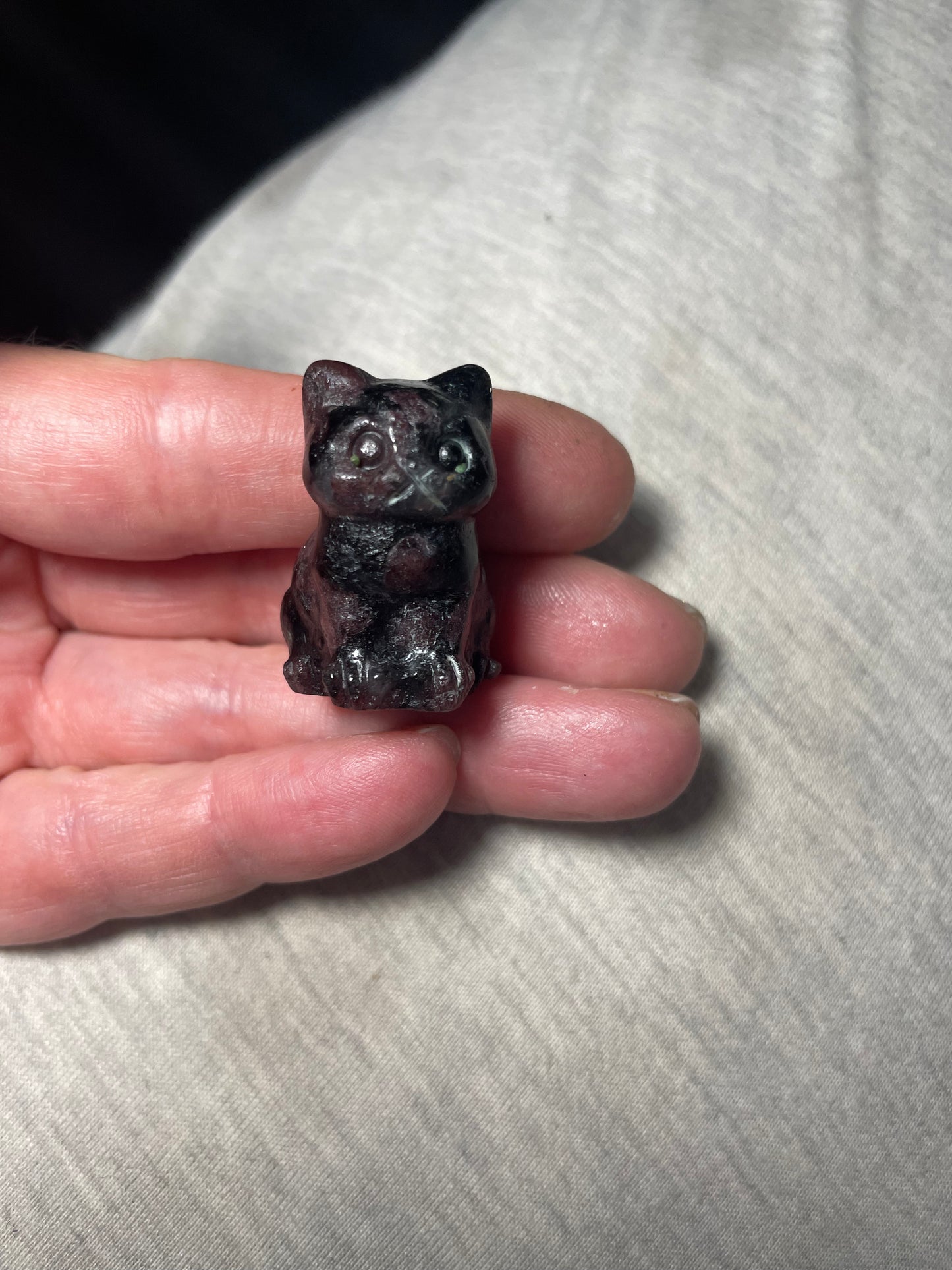 Garnet gemstone carved kitty
