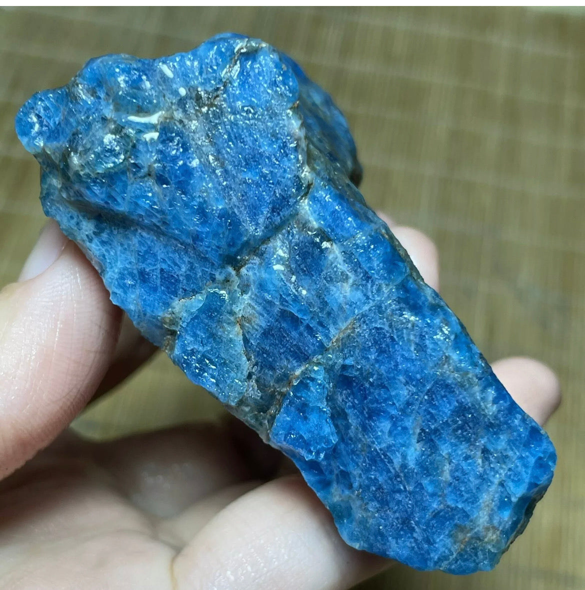 Natural Apatite semiprecious gemstone Rock