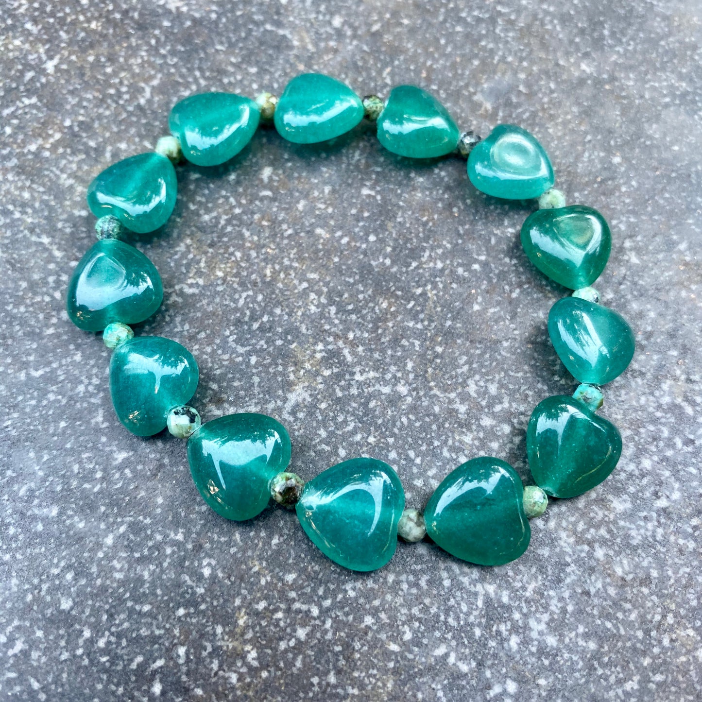 Green Onyx Hearts and Turquoise Stretch Bracelet