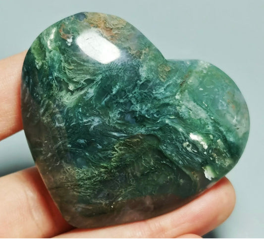 NATURAL Moss Agate heart