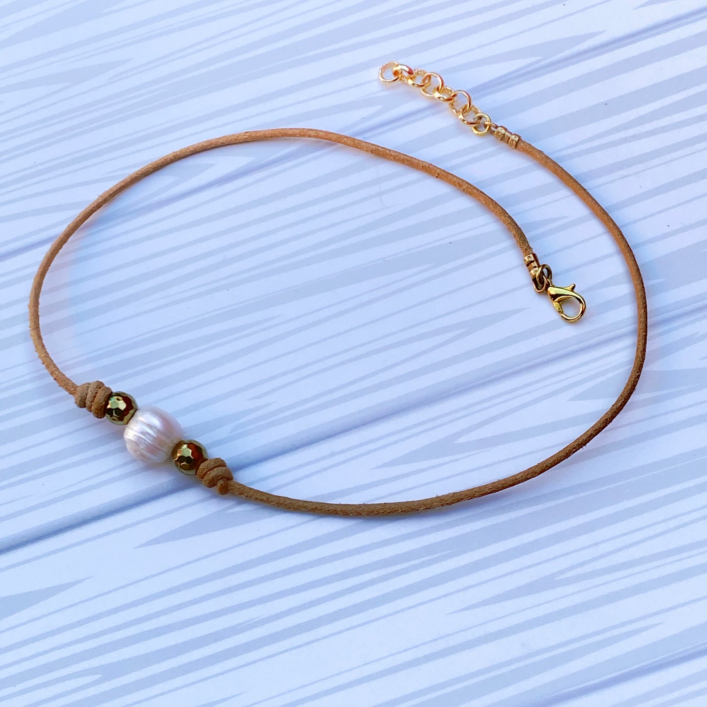 Genuine Pearl Leather Necklace