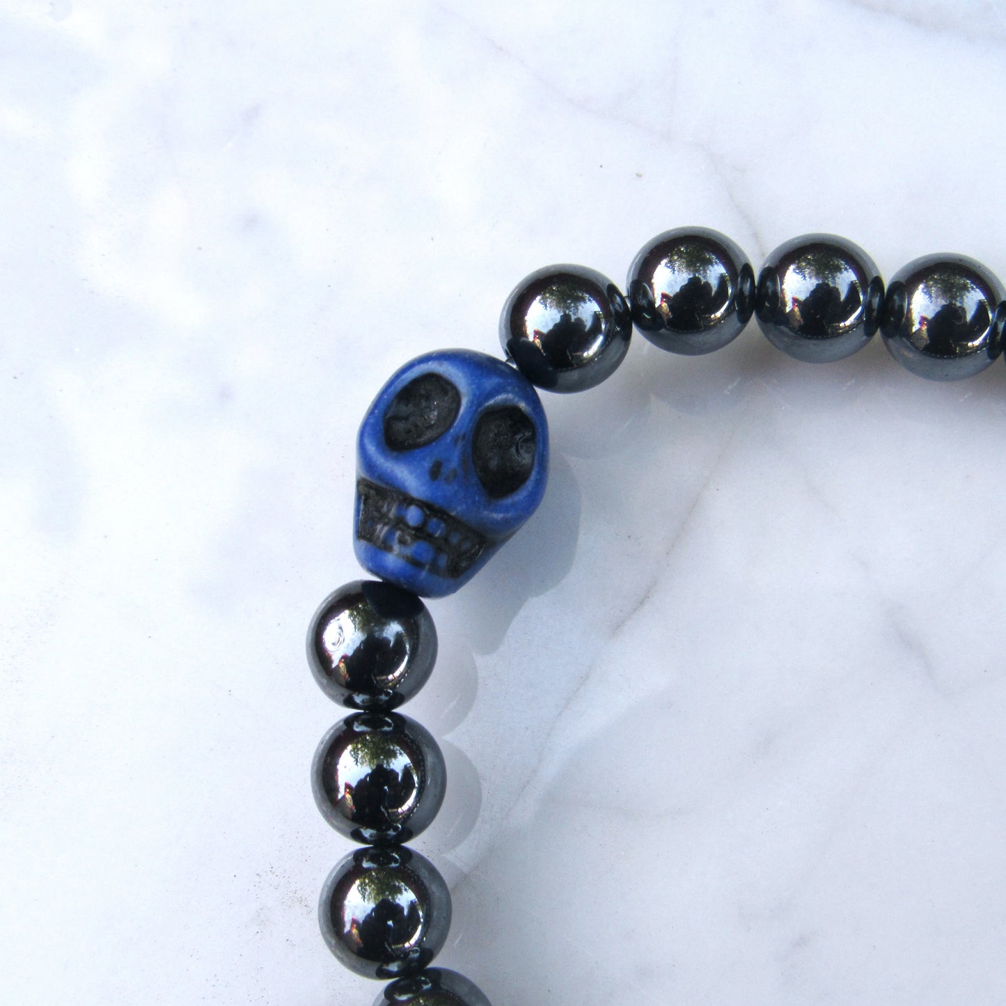 Men’s Hematite And Blue Howlite gemstone Skull Bracelet