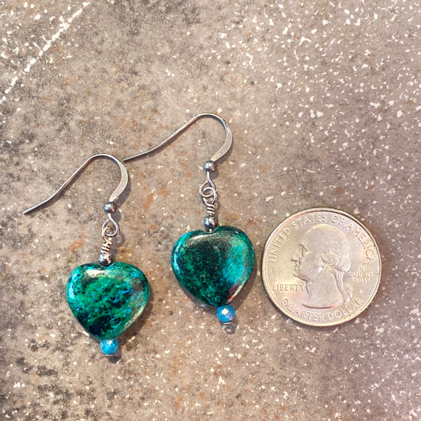 Chrysocolla and apatite oxidized sterling silver heart drop earrings