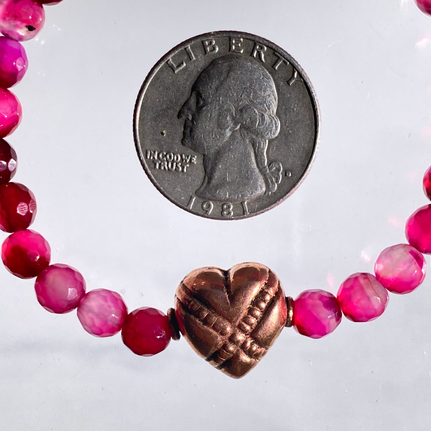 Pink agate gemstone and copper heart stretch bracelet