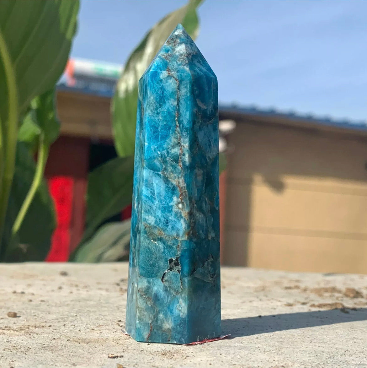 Natural blue Phosphorous Grey Quartz gemstone tower point wand
