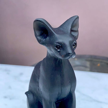 Black obsidian kitty cat
