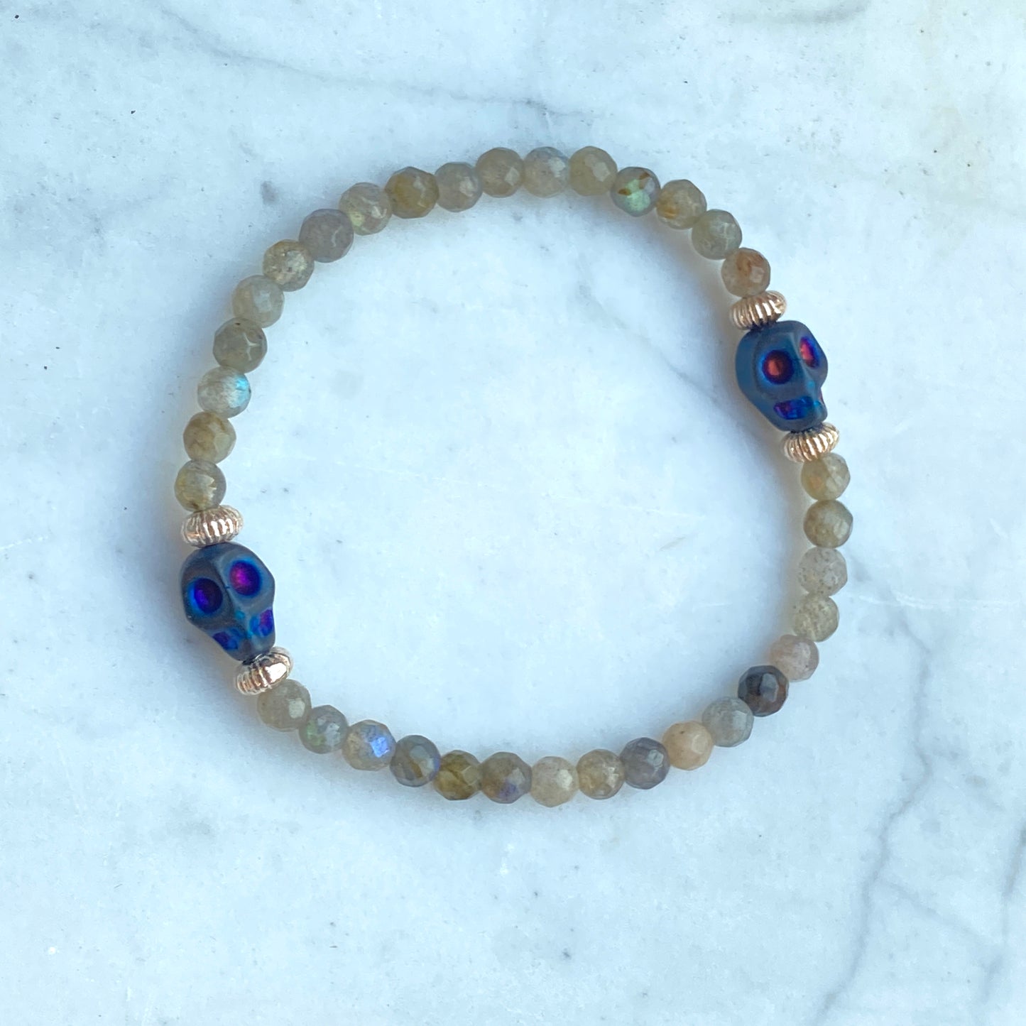 Labradorite gemstones and Hematite Skull stretch Bracelet