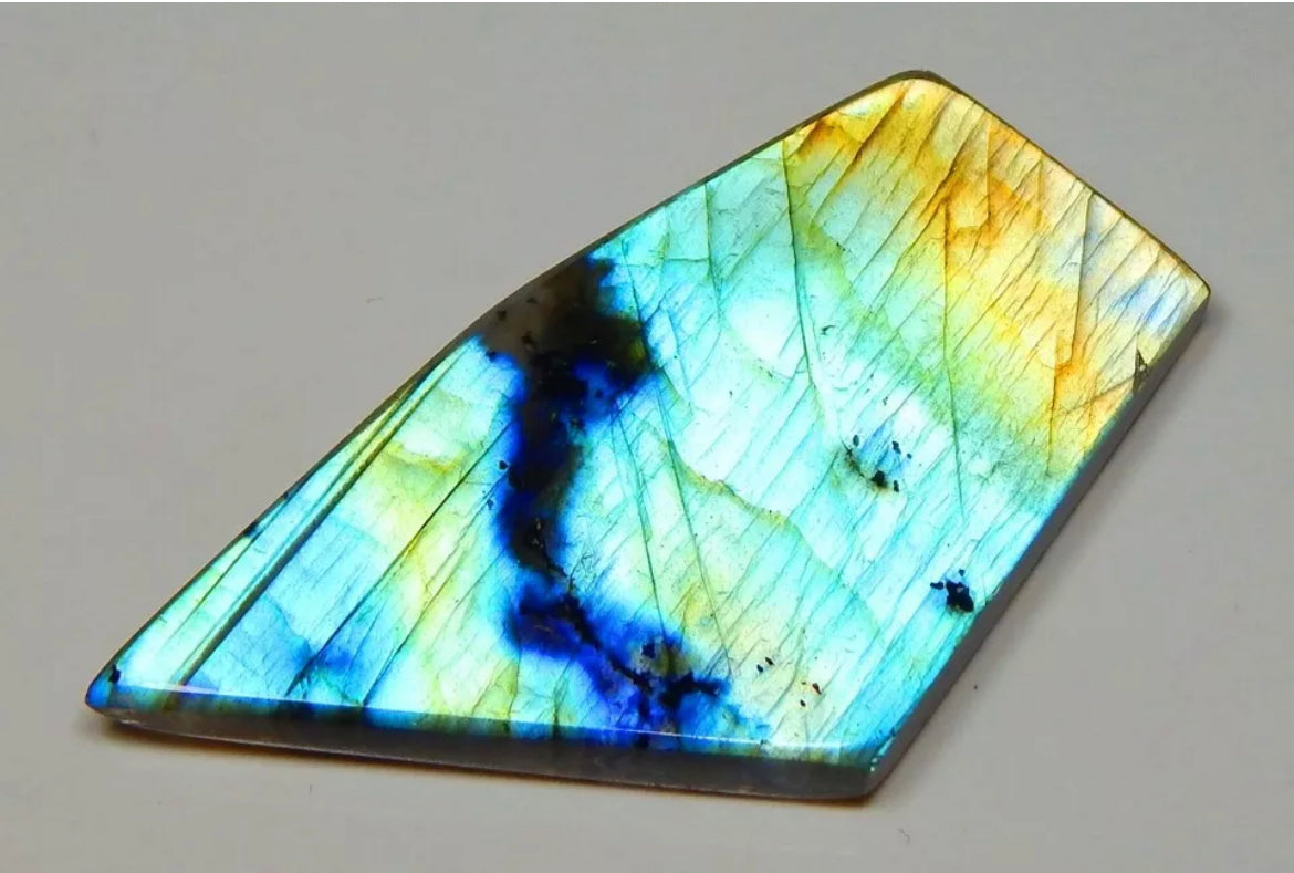 Natural Labradorite Gemstone Crystal