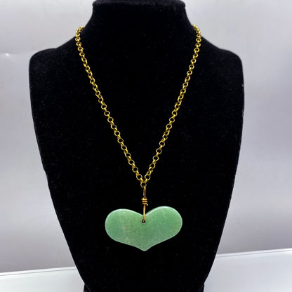Green Aventurine gemstone carved Heart pendant Necklace