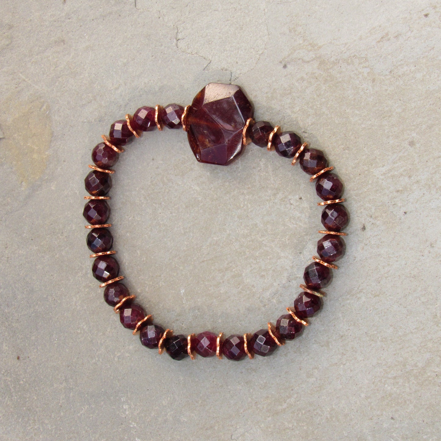 Women's Garnet gemstone and Copper Bracelet