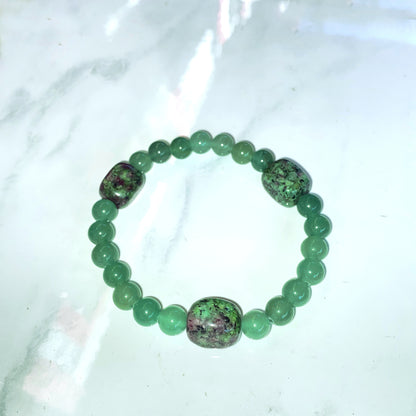 Green Aventurine gemsotne with Ruby Zoisite Stretch Bracelet