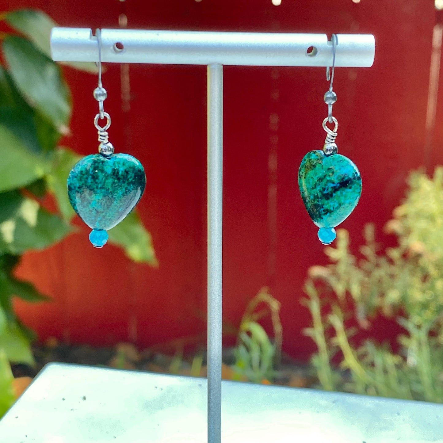 Chrysocolla and apatite oxidized sterling silver heart drop earrings