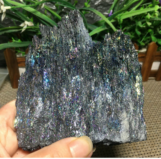 Silicone Carbide Free Form gemstone Rock crystal