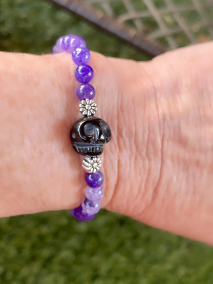 Purple Agates, Onyx Skull Beaded Stretch bracelet