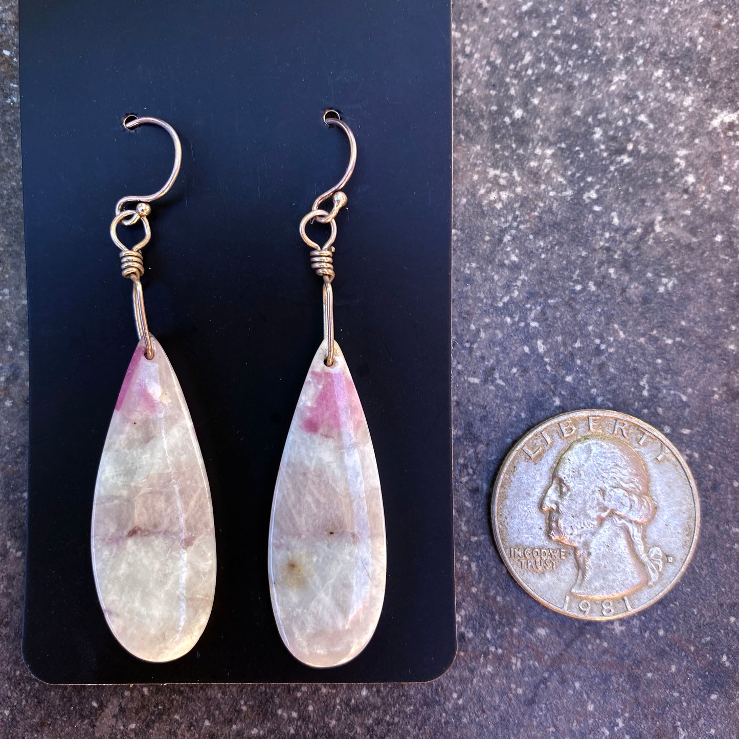 Pink Tourmaline gemstone dangle Earring