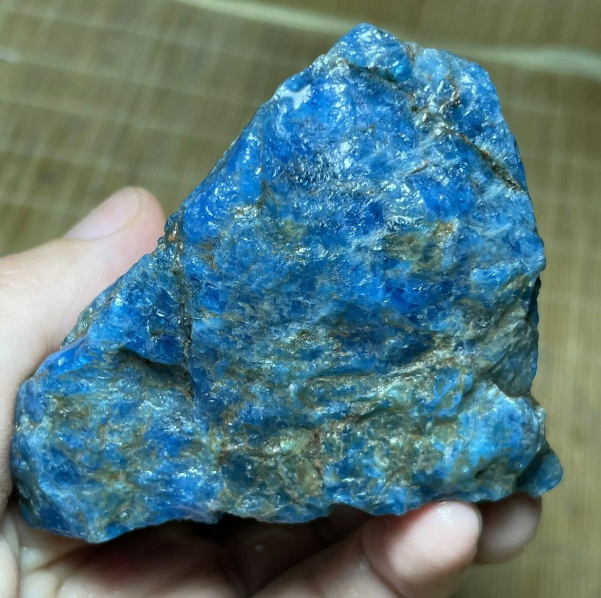 Natural Apatite semiprecious gemstone Rock